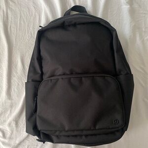 Black Lululemon backpack